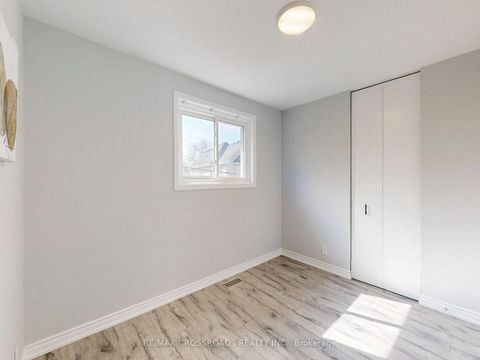 Photo 18 at 17 Ferbane Place, Don Valley Village, Toronto