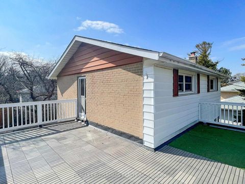 Photo 20 at 17 Ferbane Place, Don Valley Village, Toronto