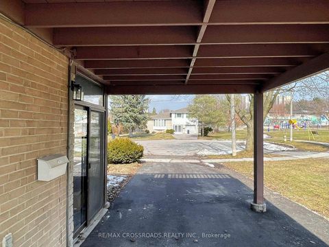 Photo 29 at 17 Ferbane Place, Don Valley Village, Toronto