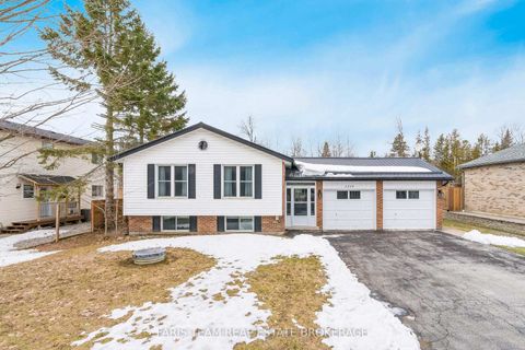 Photo 1 at 2200 Richard Street, Alcona, Innisfil