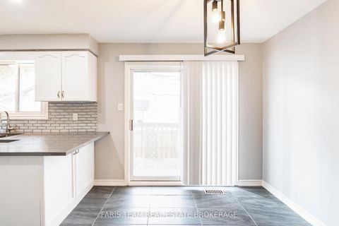 Photo 10 at 2200 Richard Street, Alcona, Innisfil