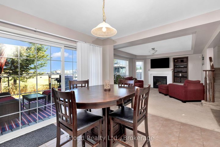 Photo 12 at 11 Bonavista Drive, Credit Valley, Brampton