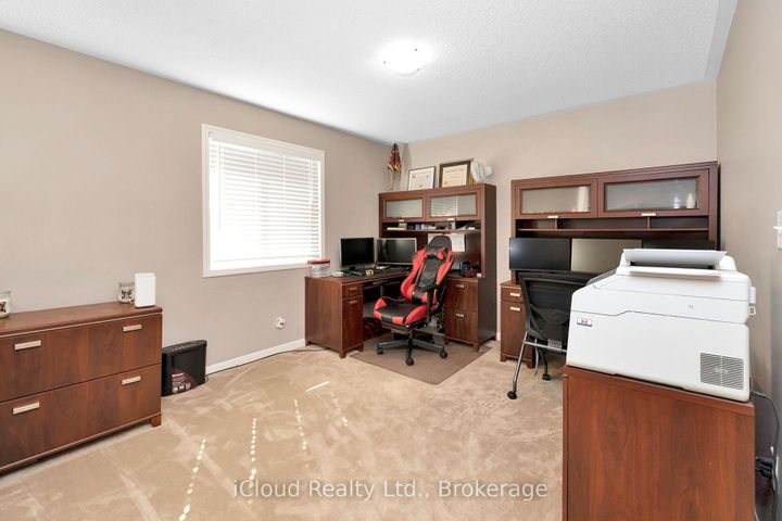 Photo 24 at 11 Bonavista Drive, Credit Valley, Brampton