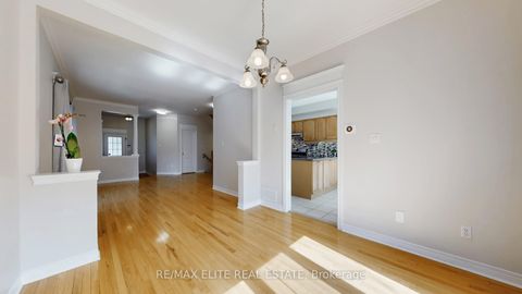 Photo 6 at 62 Macedonia Court, Summerhill Estates, Newmarket