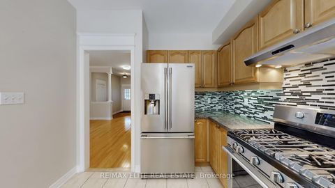 Photo 8 at 62 Macedonia Court, Summerhill Estates, Newmarket