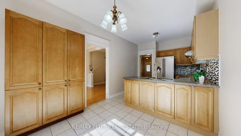 Photo 10 at 62 Macedonia Court, Summerhill Estates, Newmarket