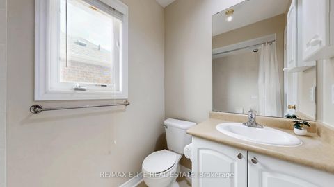 Photo 30 at 62 Macedonia Court, Summerhill Estates, Newmarket