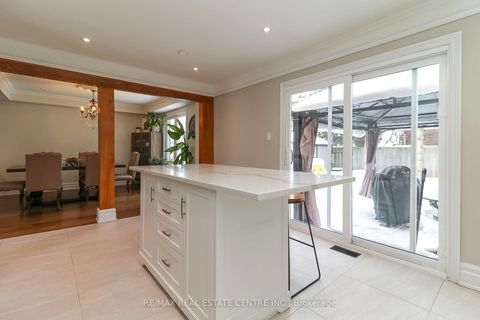 Photo 19 at 39 Cardinal Street, Cundles East, Barrie