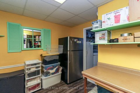 Photo 39 at 39 Cardinal Street, Cundles East, Barrie