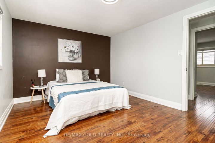 Photo 23 at 13 Martindale Crescent, Brampton West, Brampton