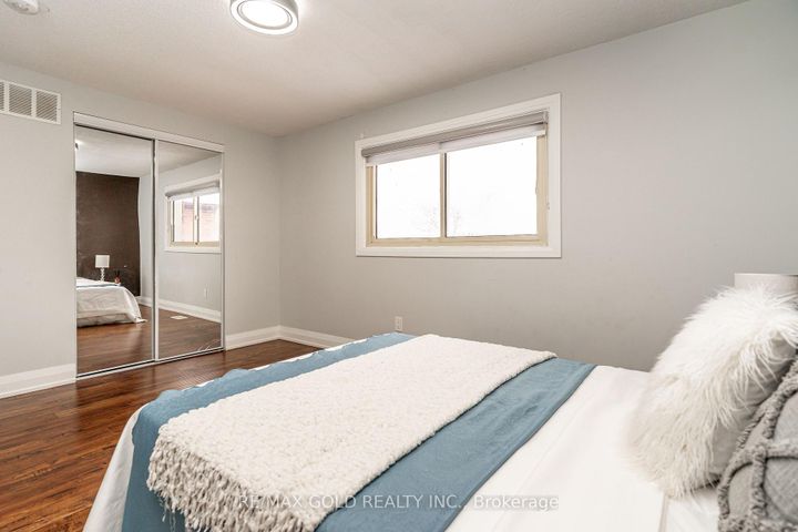 Photo 24 at 13 Martindale Crescent, Brampton West, Brampton