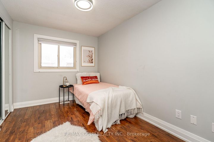 Photo 28 at 13 Martindale Crescent, Brampton West, Brampton