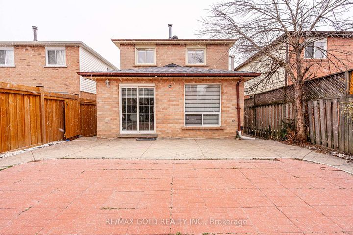 Photo 40 at 13 Martindale Crescent, Brampton West, Brampton