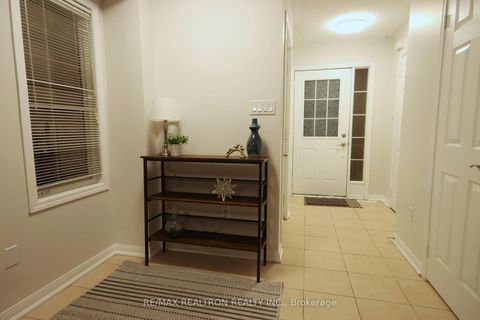 Photo 3 at 70 Commonwealth Road, Shore, Barrie