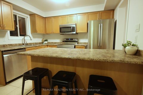 Photo 6 at 70 Commonwealth Road, Shore, Barrie