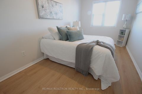 Photo 21 at 70 Commonwealth Road, Shore, Barrie