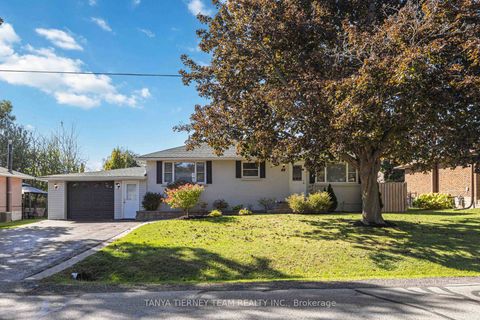 Photo 2 at 14 Ferguson Avenue, Brooklin, Whitby