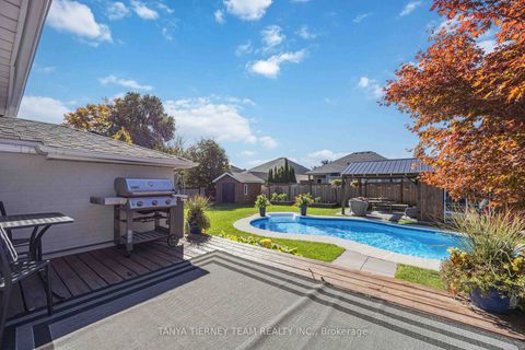 Photo 35 at 14 Ferguson Avenue, Brooklin, Whitby