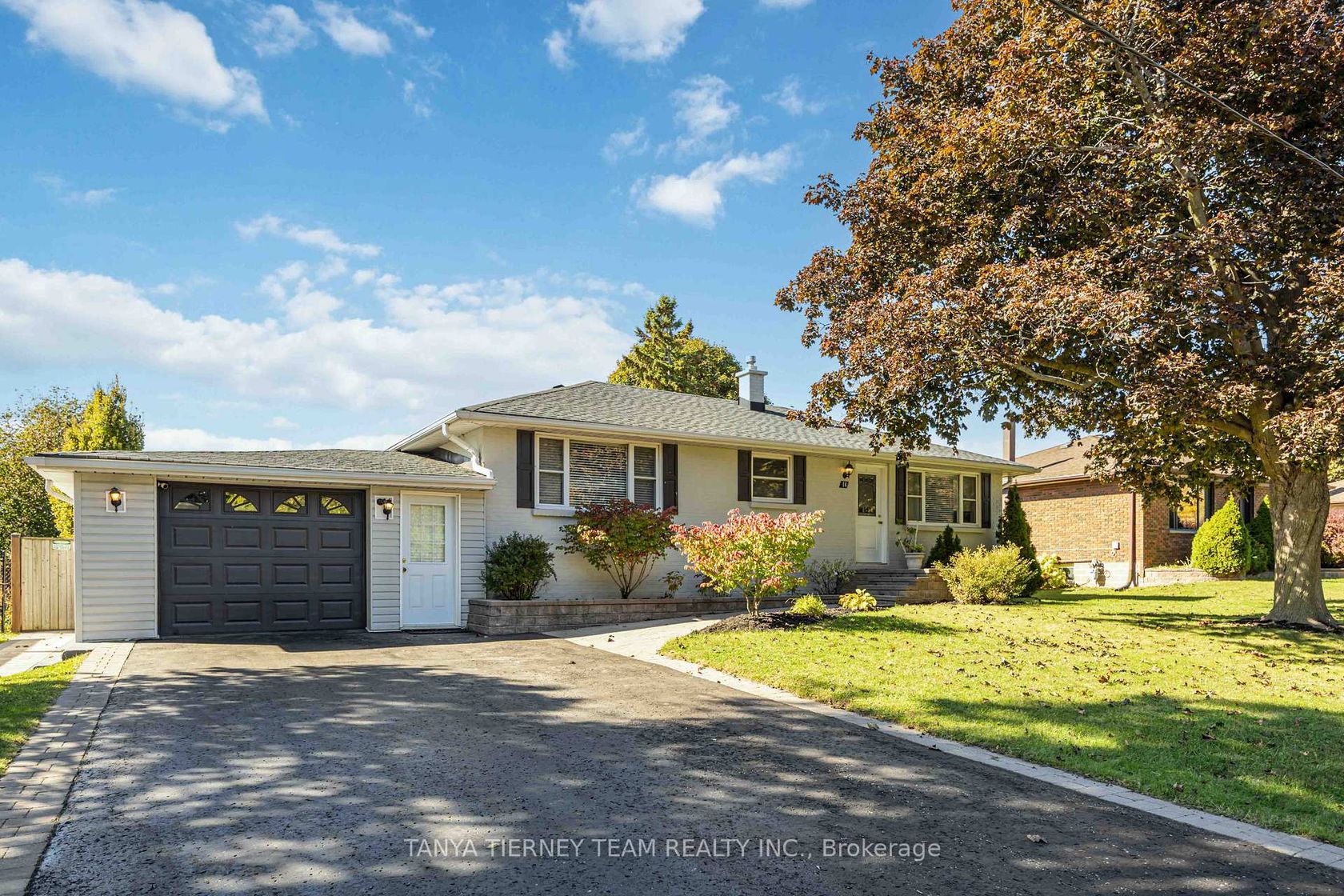 14 Ferguson Avenue, Brooklin, Whitby 