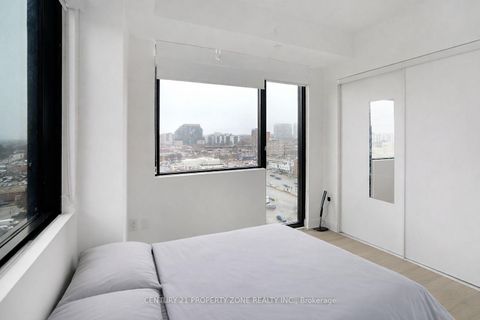 Photo 7 at 1015 - 86 Dundas Street E, Cooksville, Mississauga