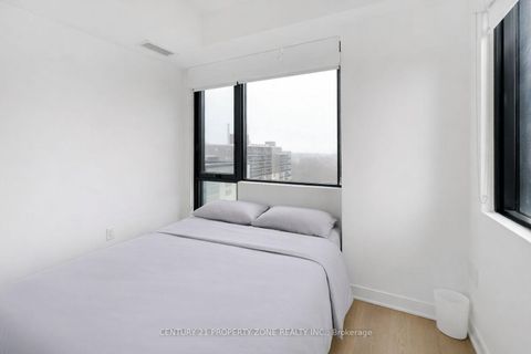 Photo 8 at 1015 - 86 Dundas Street E, Cooksville, Mississauga