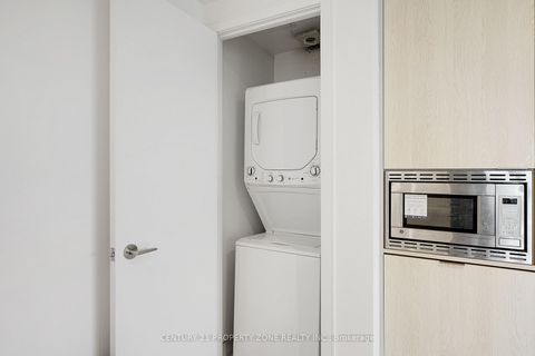 Photo 14 at 1015 - 86 Dundas Street E, Cooksville, Mississauga