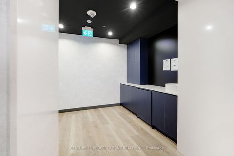 Photo 21 at 1015 - 86 Dundas Street E, Cooksville, Mississauga