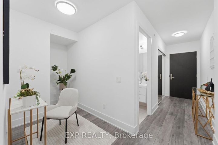 Photo 8 at 513 - 403 Church Street, Yonge Corridor, Toronto