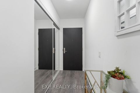 Photo 5 at 513 - 403 Church Street, Yonge Corridor, Toronto