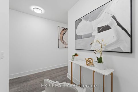 Photo 9 at 513 - 403 Church Street, Yonge Corridor, Toronto