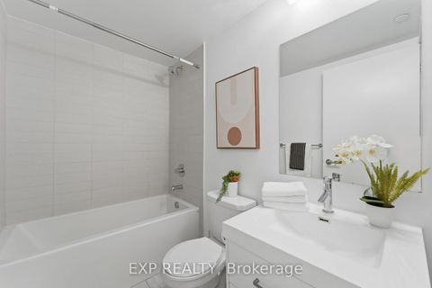 Photo 11 at 513 - 403 Church Street, Yonge Corridor, Toronto