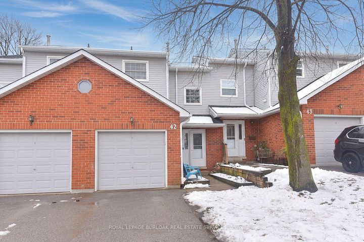 Photo 1 at 42 - 2065 Amherst Heights Court, Mountainside, Burlington