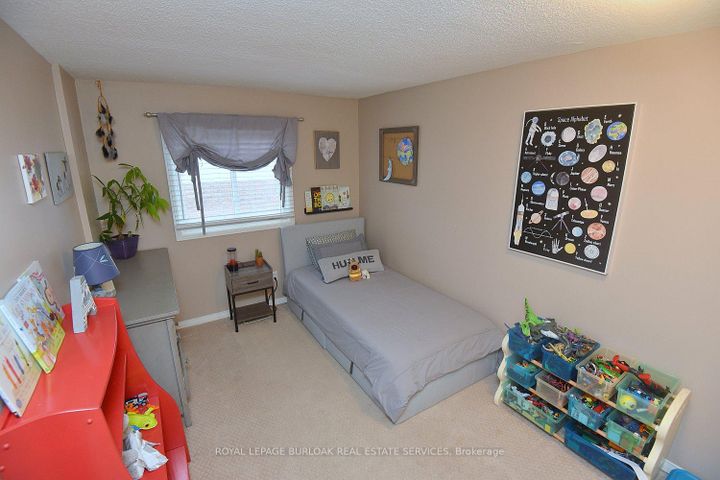 Photo 24 at 42 - 2065 Amherst Heights Court, Mountainside, Burlington