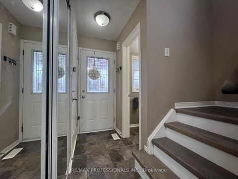 Photo 5 at 56 Beacon Road, Holly, Barrie