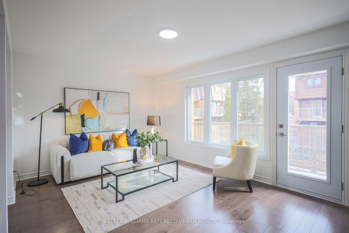 Photo 19 at 4 - 11 Plaisance Road, North Richvale, Richmond Hill