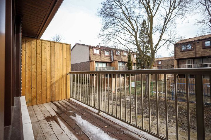 Photo 44 at 4 - 11 Plaisance Road, North Richvale, Richmond Hill