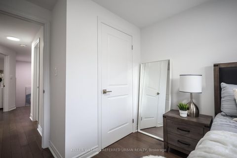 Photo 31 at 4 - 11 Plaisance Road, North Richvale, Richmond Hill