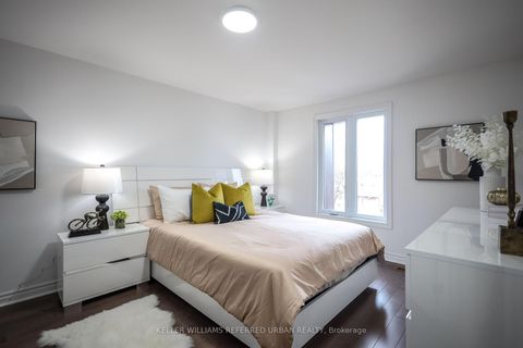 Photo 32 at 4 - 11 Plaisance Road, North Richvale, Richmond Hill