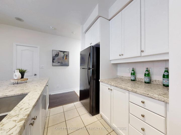 Photo 13 at GV216 - 8 Rean Drive, Bayview Village, Toronto