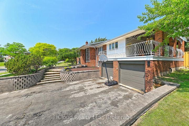 Photo 1 at 2101 Parkway Drive, Mountainside, Burlington