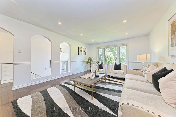 Photo 6 at 2101 Parkway Drive, Mountainside, Burlington