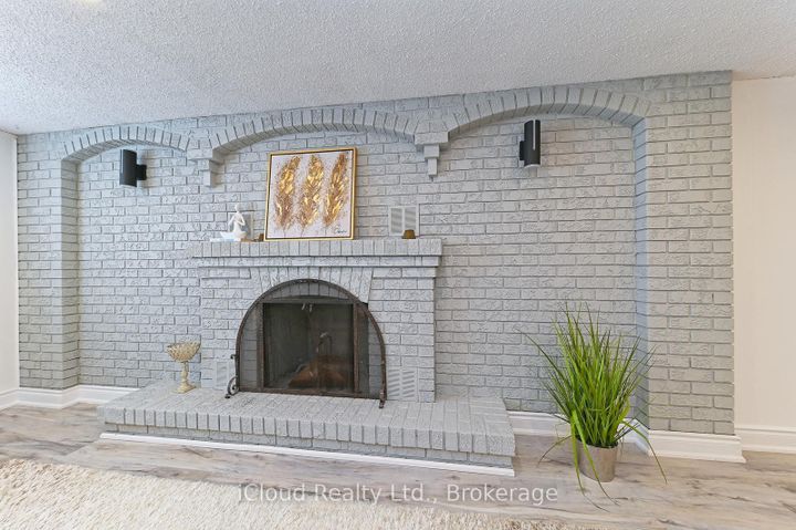 Photo 29 at 2101 Parkway Drive, Mountainside, Burlington