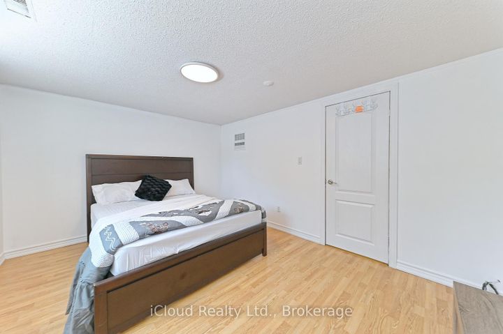 Photo 40 at 2101 Parkway Drive, Mountainside, Burlington