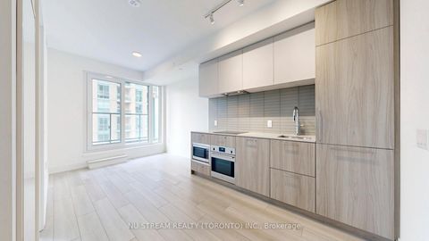 Photo 11 at 613 - 36 Olive Avenue, Willowdale East, Toronto