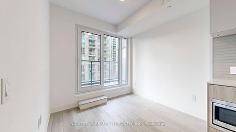 Photo 12 at 613 - 36 Olive Avenue, Willowdale East, Toronto