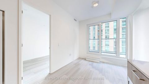 Photo 14 at 613 - 36 Olive Avenue, Willowdale East, Toronto