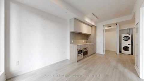 Photo 18 at 613 - 36 Olive Avenue, Willowdale East, Toronto