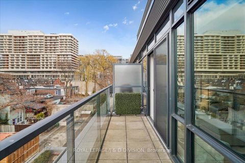 Photo 17 at 405 - 90 Niagara Street, Niagara, Toronto