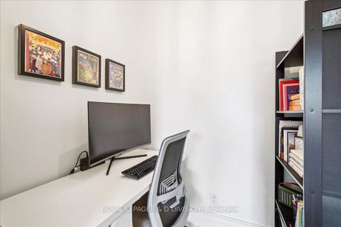 Photo 19 at 405 - 90 Niagara Street, Niagara, Toronto