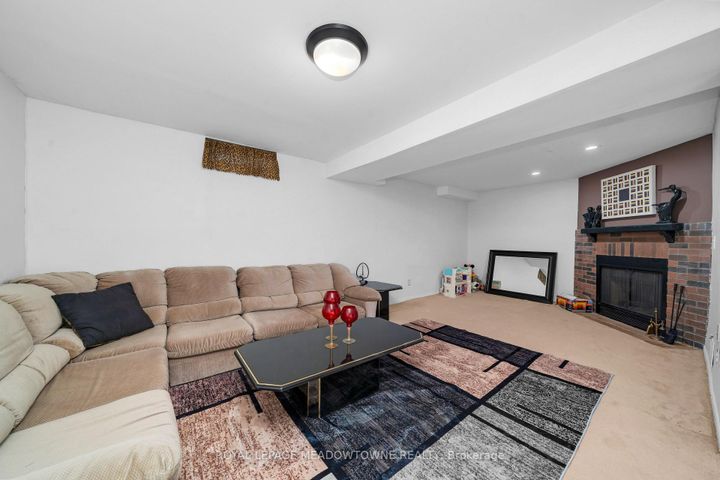 Photo 18 at 78 - 3079 Fifth Line W, Erin Mills, Mississauga